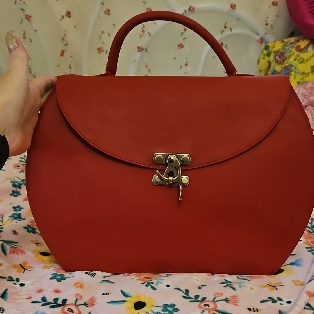 Elegant Red Handbag